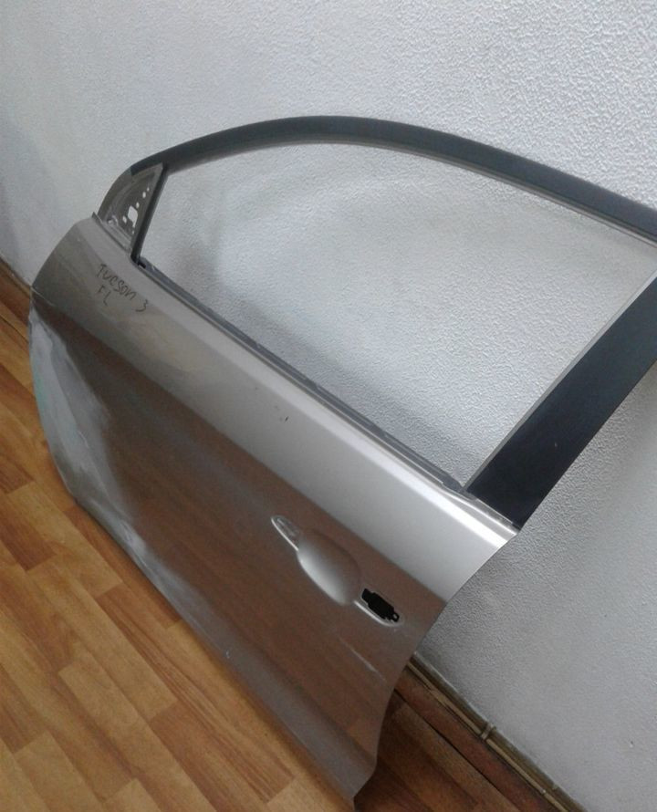 Дверь передняя левая Hyundai Tucson 3 (после ремонта) Дверь передняя левая Hyundai Tucson 3 (после ремонта)