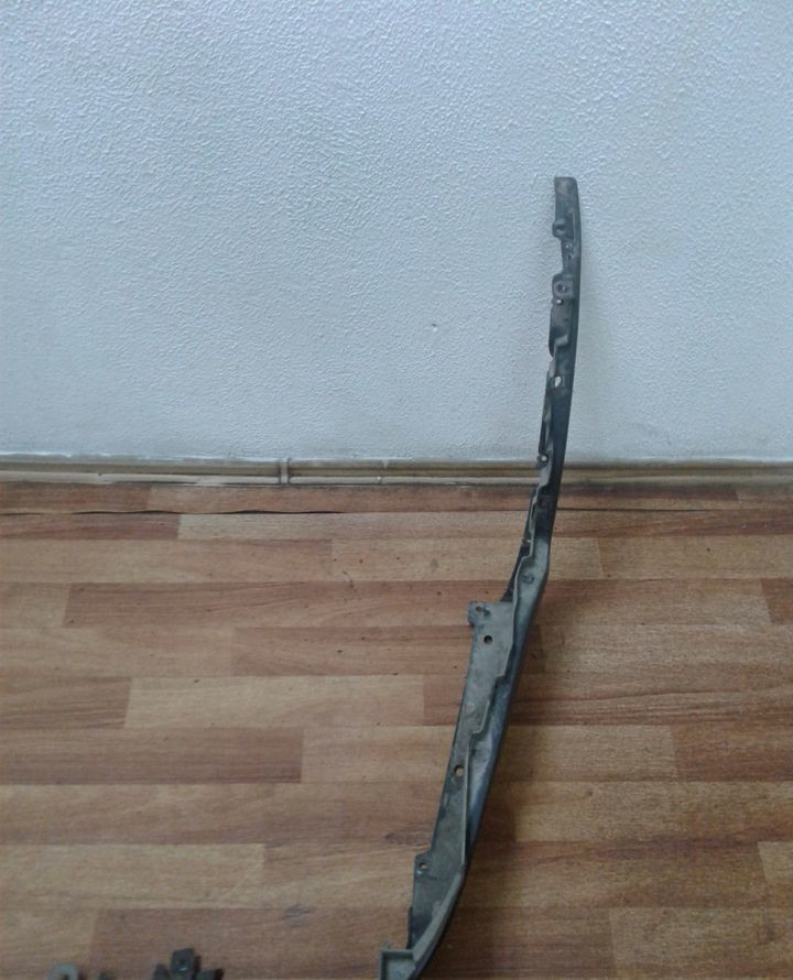 Юбка заднего бампера Hyundai Grand Santa Fe 3 oem 86612b8000