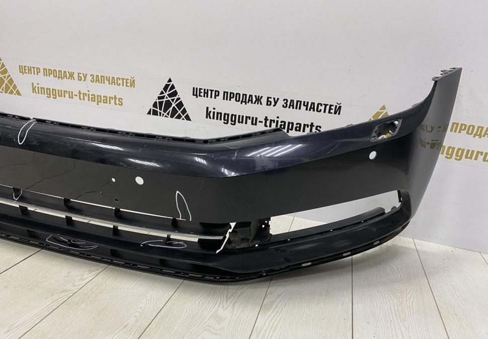 Бампер передний Volkswagen Passat B8 2015 oem 3G0807221