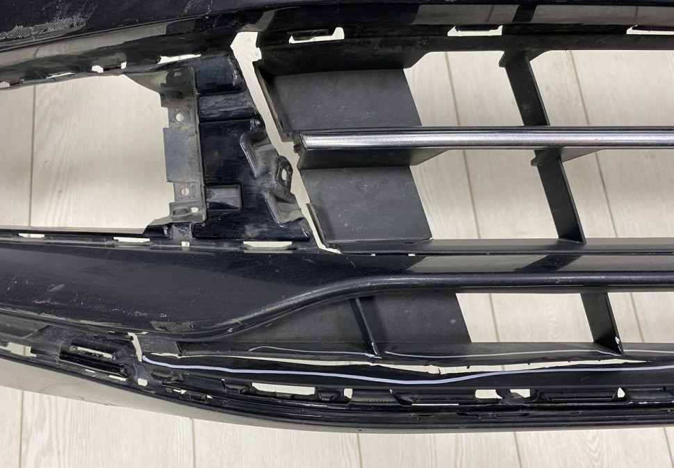 Бампер передний Volkswagen Passat B8 2015 oem 3G0807221