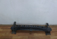 Усилитель переднего бампера Volkswagen Golf 6 oem 5k0807109