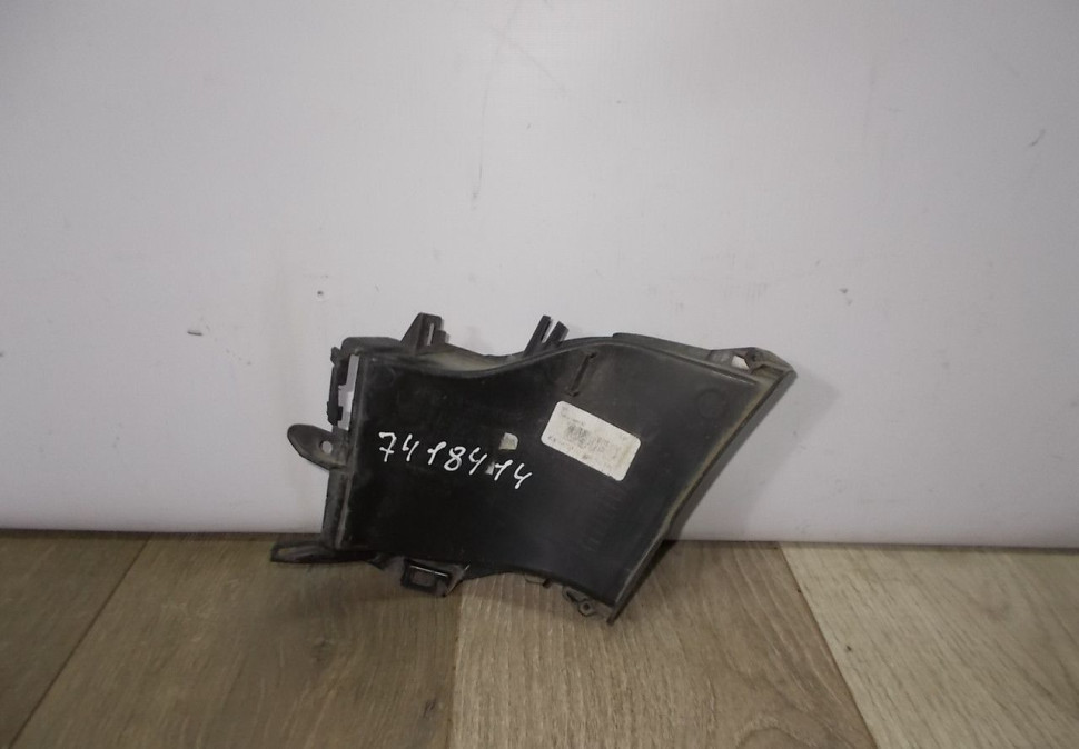 Воздухозаборник правый бу BMW X3 G01 OEM 7418414