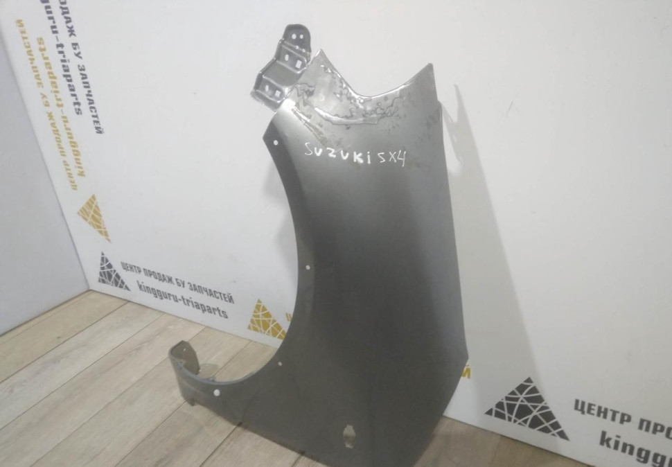 Крыло переднее левое бу Suzuki SX4 OEM 5771180J30