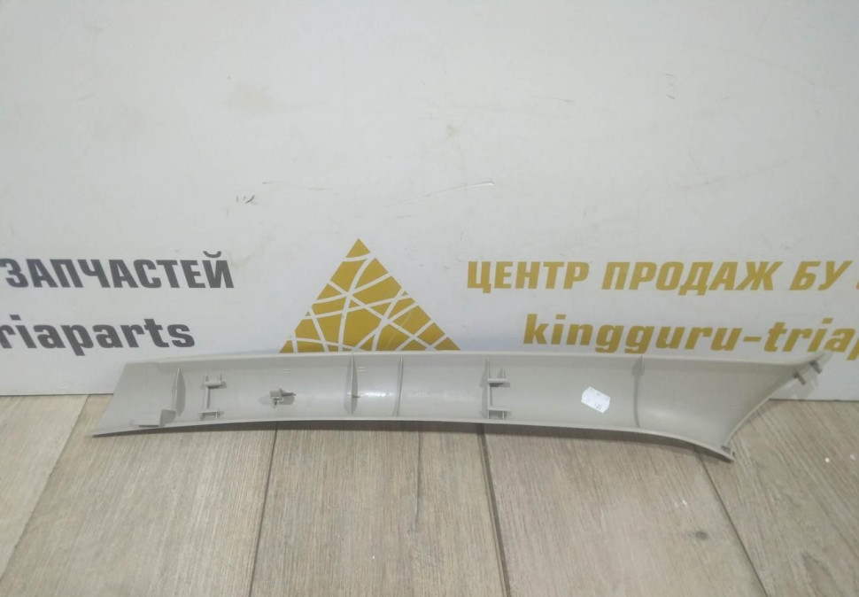 Обивка лобовой стойки правая бу Renault Sandero 1 OEM 8200732333 Обивка лобовой стойки правая бу Renault Sandero 1 OEM 8200732333