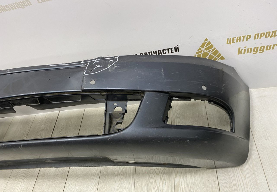 Бампер передний Skoda Octavia A5 OEM 1Z0807221M Бампер передний Skoda Octavia A5 OEM 1Z0807221M