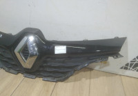 Решетка радиатора бу Renault Kaptur OEM 623109428R