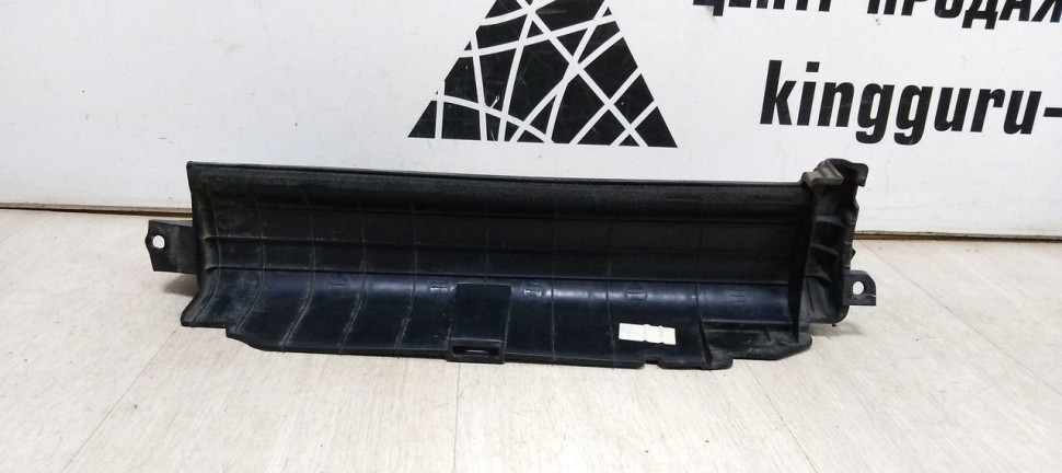 Дефлектор радиатора правый Hyundai Sonata 7 oem 29134c1700 Дефлектор радиатора правый Hyundai Sonata 7 oem 29134c1700