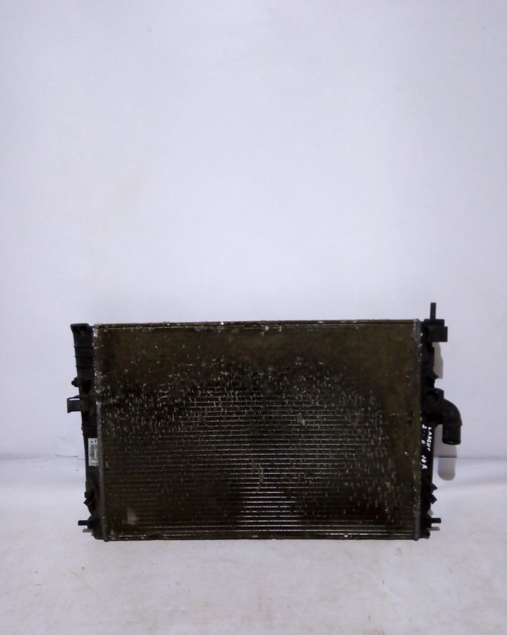 Радиатор охлаждения Renault Logan 1 oem 214107888r (скл-3)