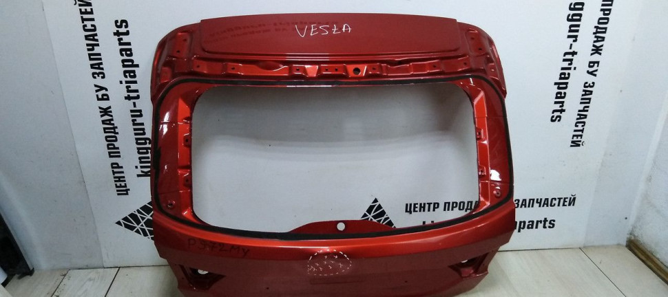 Крышка багажника Lada Vesta Cross oem 8450102347 (скл-3)