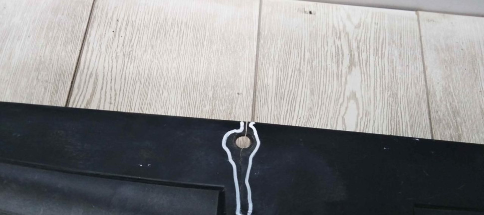 Решетка радиатора Renault Kangoo OEM 8200331208 Решетка радиатора Renault Kangoo OEM 8200331208