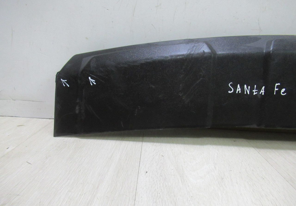 Накладка переднего бампера Hyundai Grand Santa Fe 3 (12>) oem 86585B8000 (потертости) Накладка переднего бампера Hyundai Grand Santa Fe 3 (12>) oem 86585B8000 (потертости)