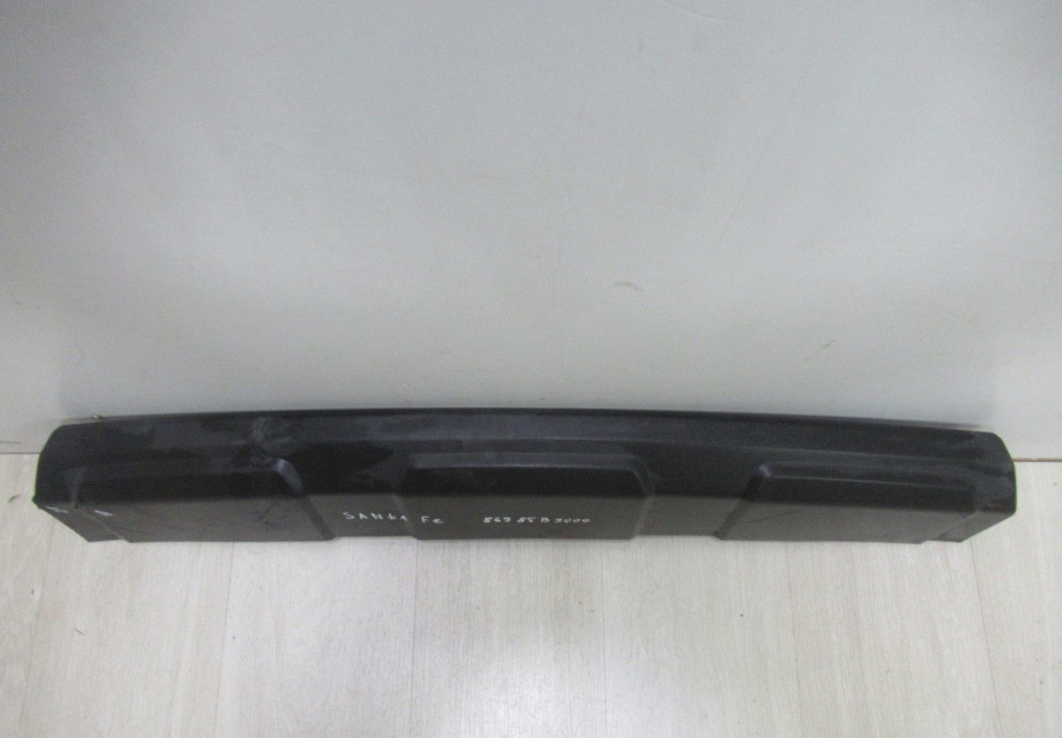 Накладка переднего бампера Hyundai Grand Santa Fe 3 (12>) oem 86585B8000 (потертости) Накладка переднего бампера Hyundai Grand Santa Fe 3 (12>) oem 86585B8000 (потертости)