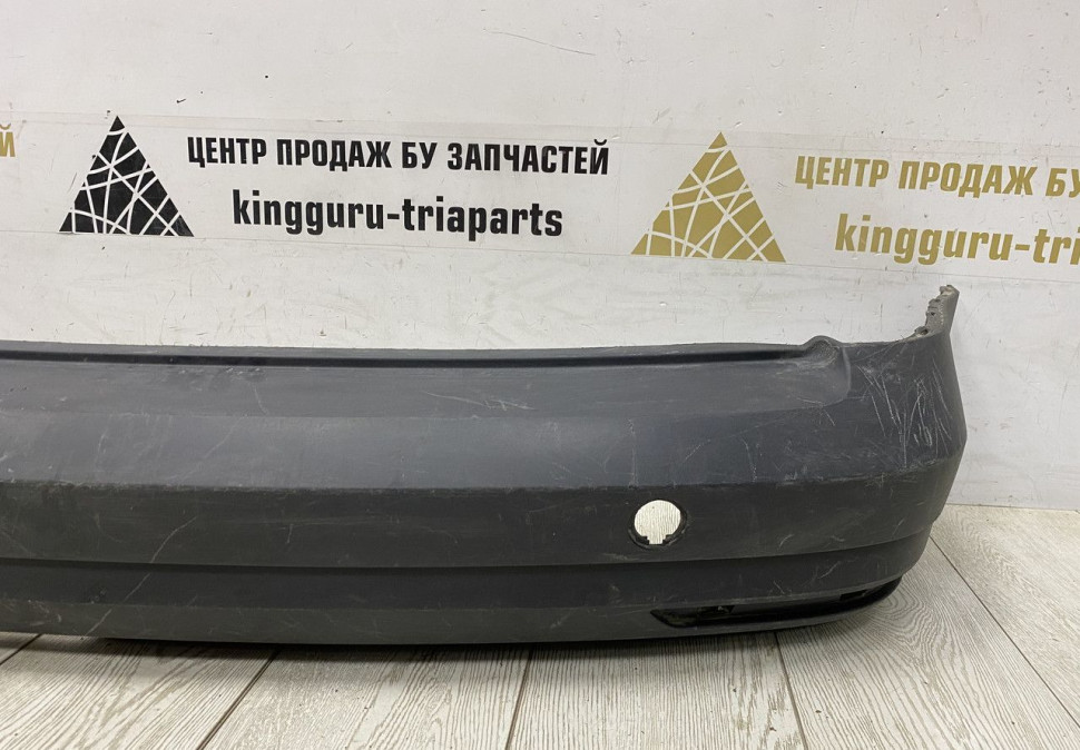 Бампер задний Volkswagen Caddy 4 2015 OEM 2K5807421