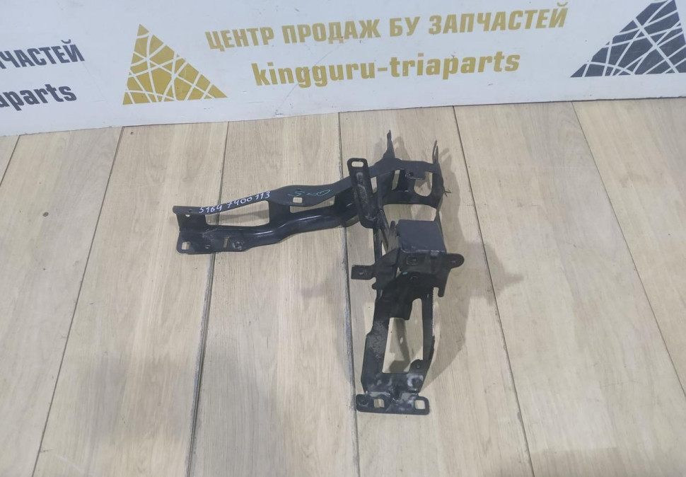 Кронштейн под фару левый BMW X3 G01 OEM 51647400113