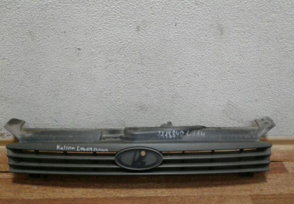 Решетка радиатора Lada Kalina I 04- Oem 11188401014