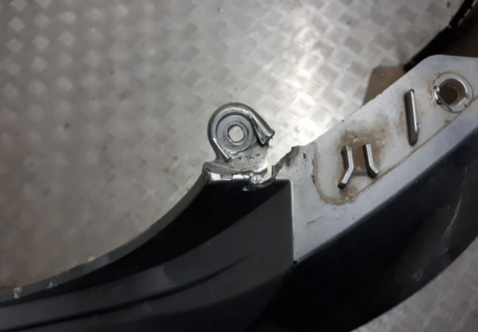 Бампер задний Hyundai Solaris 2 oem 86611H5000 Бампер задний Hyundai Solaris 2 oem 86611H5000