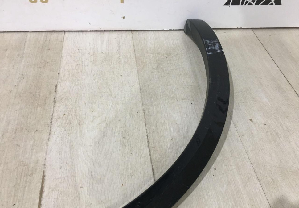 Расширитель крыла задний правый Volkswagen Touareg 3 2018> oem 760853818D