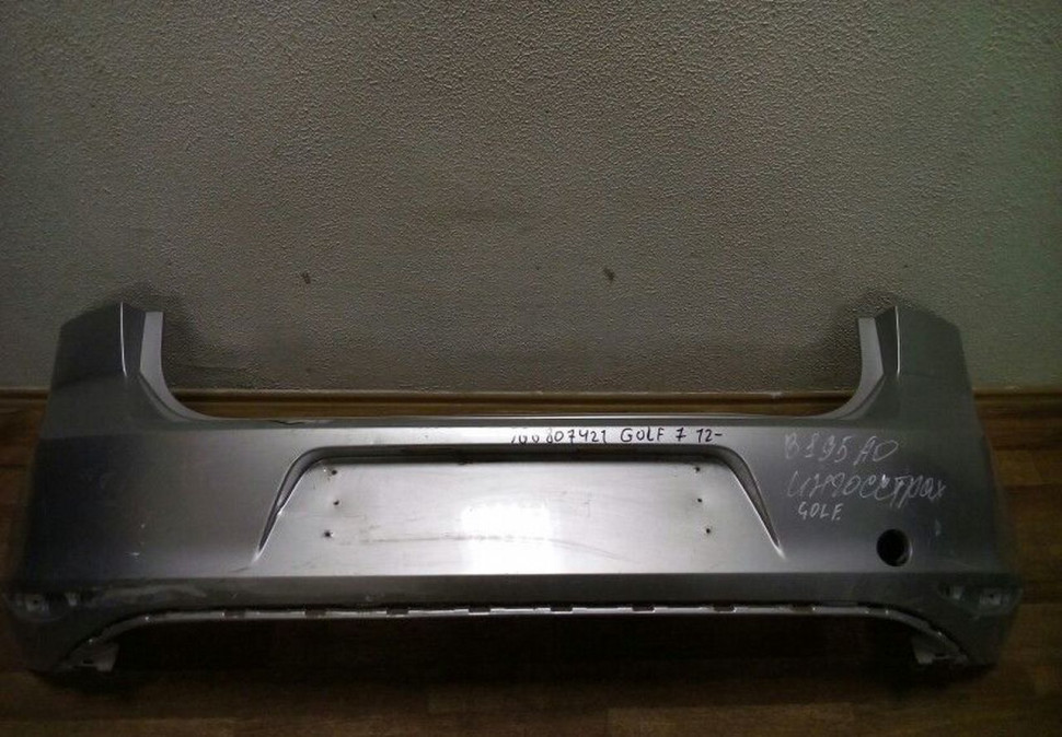Бампер задний Volkswagen Golf 7 Oem 5G6807421