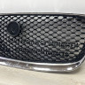 Решетка радиатора  (без хрома) Jaguar F-Pace oem HK83018K28AA ( мал.трещ)