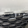 Решетка радиатора  (без хрома) Jaguar F-Pace oem HK83018K28AA ( мал.трещ)