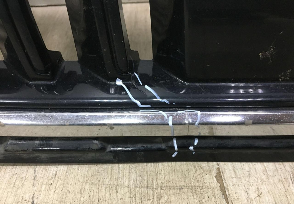 Решетка радиатора Skoda Octavia A7 рестайлинг OEM 5E0853653C Решетка радиатора Skoda Octavia A7 рестайлинг OEM 5E0853653C