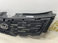 Решетка радиатора Kia Ceed (10&gt;) oem 863501h500