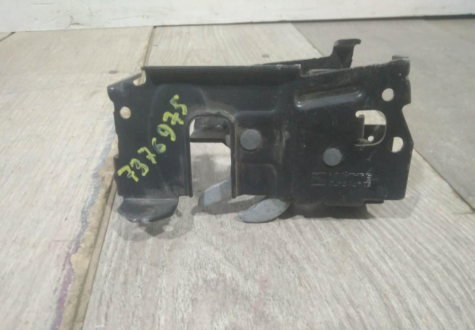 Замок капота правый бу BMW 2 F45 OEM 51237376975