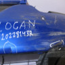 Бампер передний с решеткой Renault Logan 2 oem 620228143r (трещины) (скл-3) Бампер передний с решеткой Renault Logan 2 oem 620228143r (трещины) (скл-3)