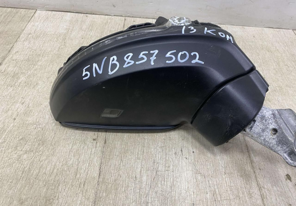 Корпус зеркало правое 13к  Volkswagen Tiguan 2 (16-20) oem 5NB857502