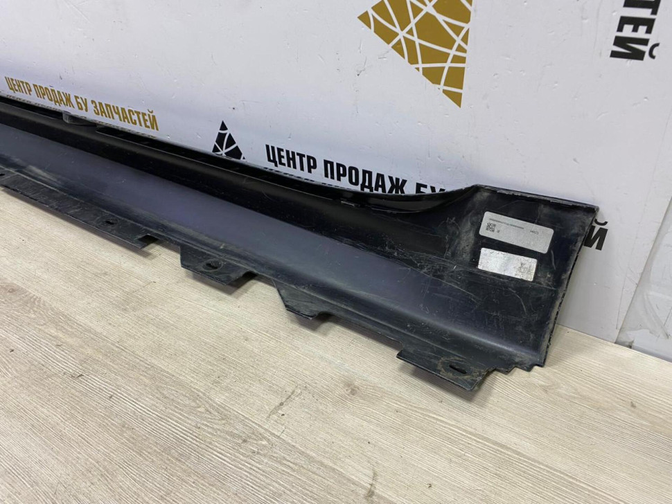 Порог правый бу BMW 5 G30 M-Pack OEM 51778064744