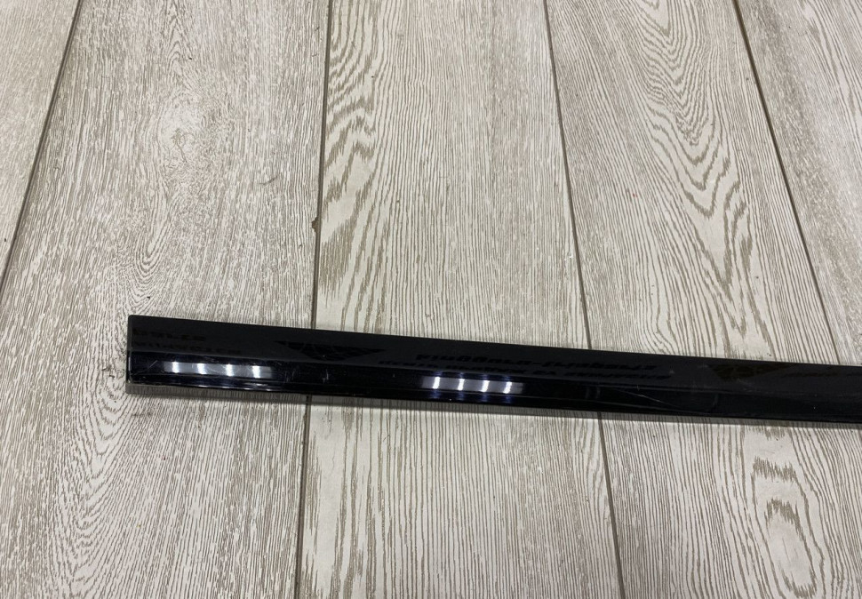 Молдинг двери передний левый нижний BMW X7 G07 OEM 7428709 Молдинг двери передний левый нижний BMW X7 G07 OEM 7428709