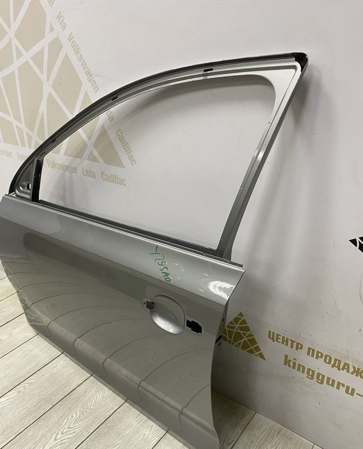 Дверь передняя левая Skoda Rapid OEM 5JA831051D