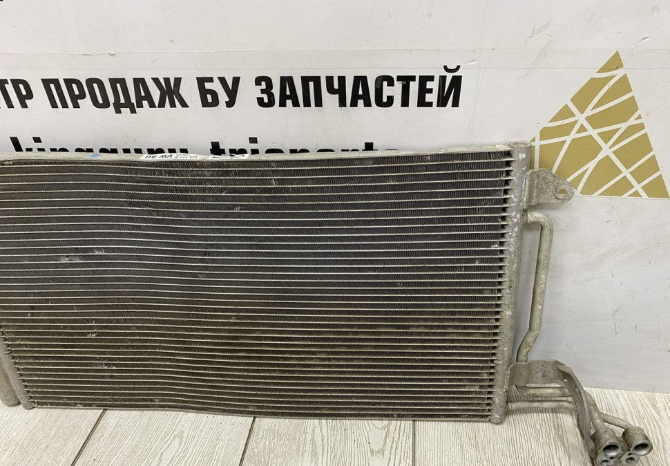 Радиатор кондиционера Volkswagen Polo 5 2009 oem 6C0816411B