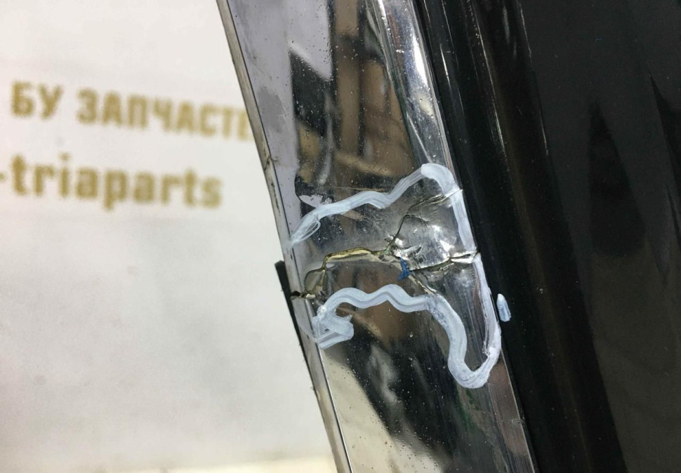 Бампер передний Skoda Octavia A7 рестайлинг OEM 5EU807221F