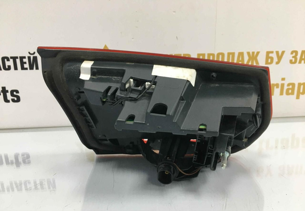 Фонарь правый внутренний BMW 3 F30 рестайлинг OEM 63217369120