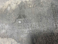 Защита картера двигателя Volkswagen Tiguan 2 oem 3Q0825901A