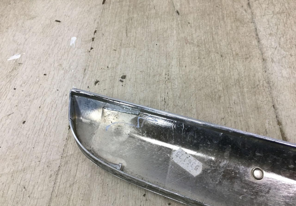 Накладка багажника Renault Logan 1 2005-2014 oem 8200752789 Накладка багажника Renault Logan 1 2005-2014 oem 8200752789