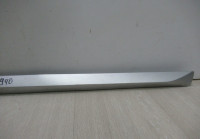 Молдинг двери передний правый Vcolkswagen Passat B7 (11-15) oem 3Af854940