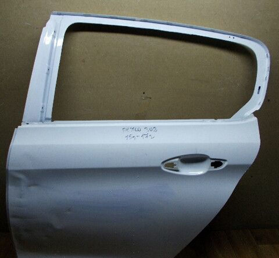 дверь задняя левая бу Peugeot 308 (скл-3)