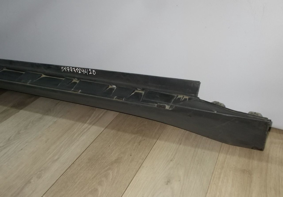Порог правый бу BMW X6 E71 OEM 51777184420 Порог правый бу BMW X6 E71 OEM 51777184420
