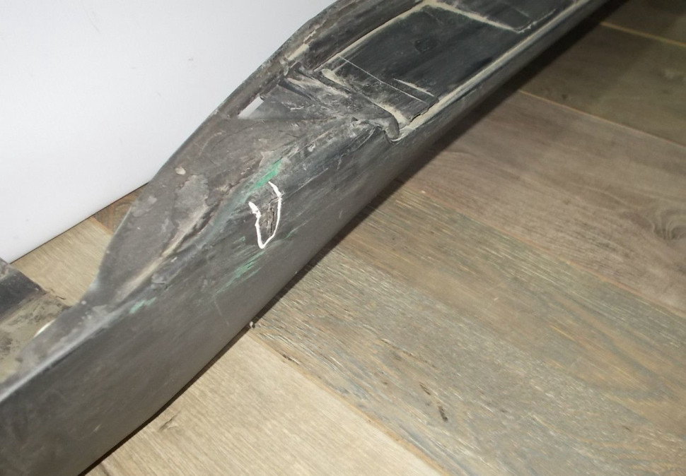 Порог правый бу BMW X6 E71 OEM 51777184420 Порог правый бу BMW X6 E71 OEM 51777184420