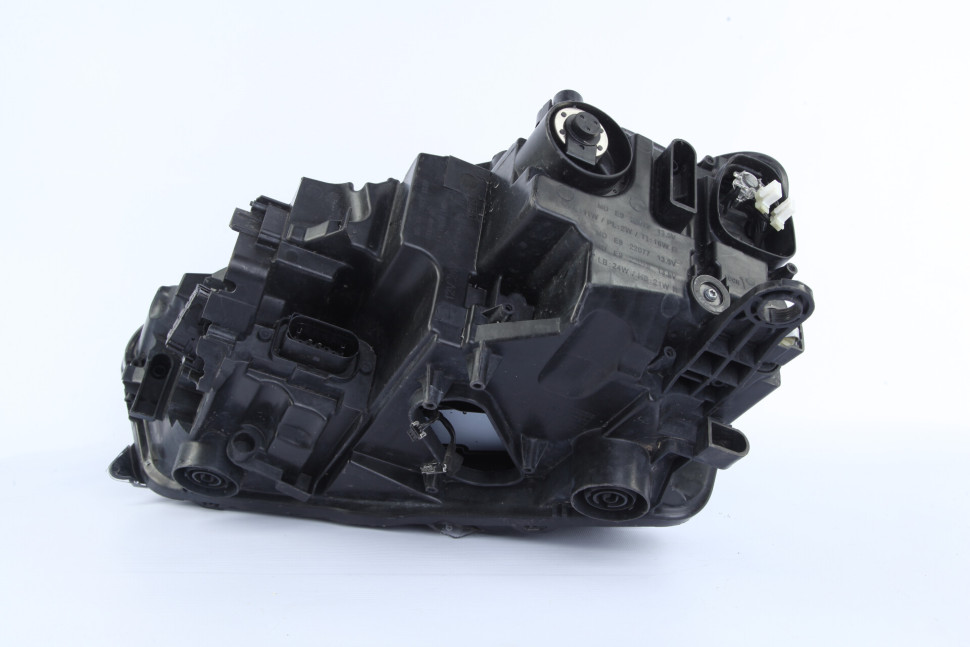 Фара ЛЭД LED правая Skoda Rapid 2 OEM 60U941020A Фара ЛЭД LED правая Skoda Rapid 2 OEM 60U941020A