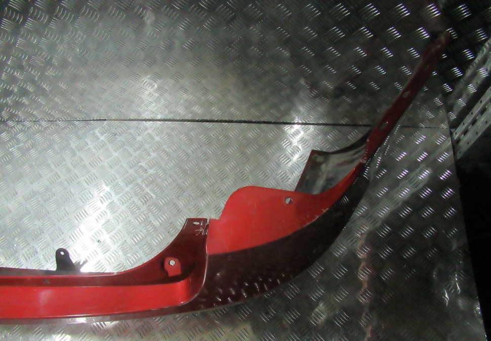 Бампер задний Lada Vesta oem 8450006699 (дефект) (скл-3)