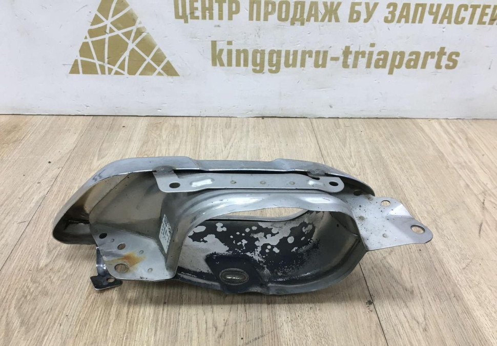 Насадка глушителя правая BMW X5 G05 M-Pack OEM 51128074190 Насадка глушителя правая BMW X5 G05 M-Pack OEM 51128074190