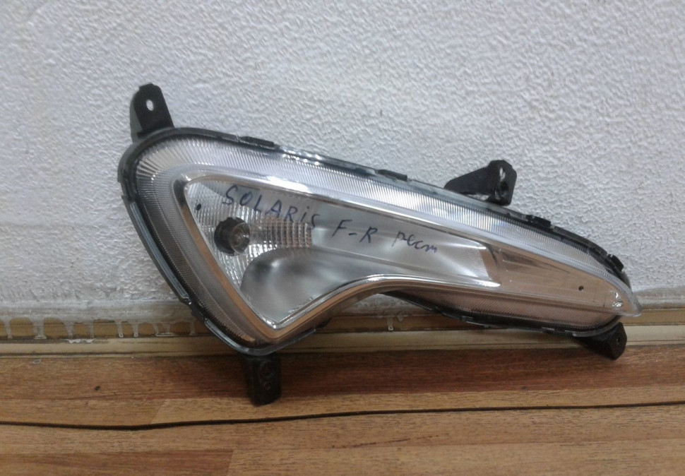 Фара птф правая Hyundai Solaris 1 рестайл oem 922024l600