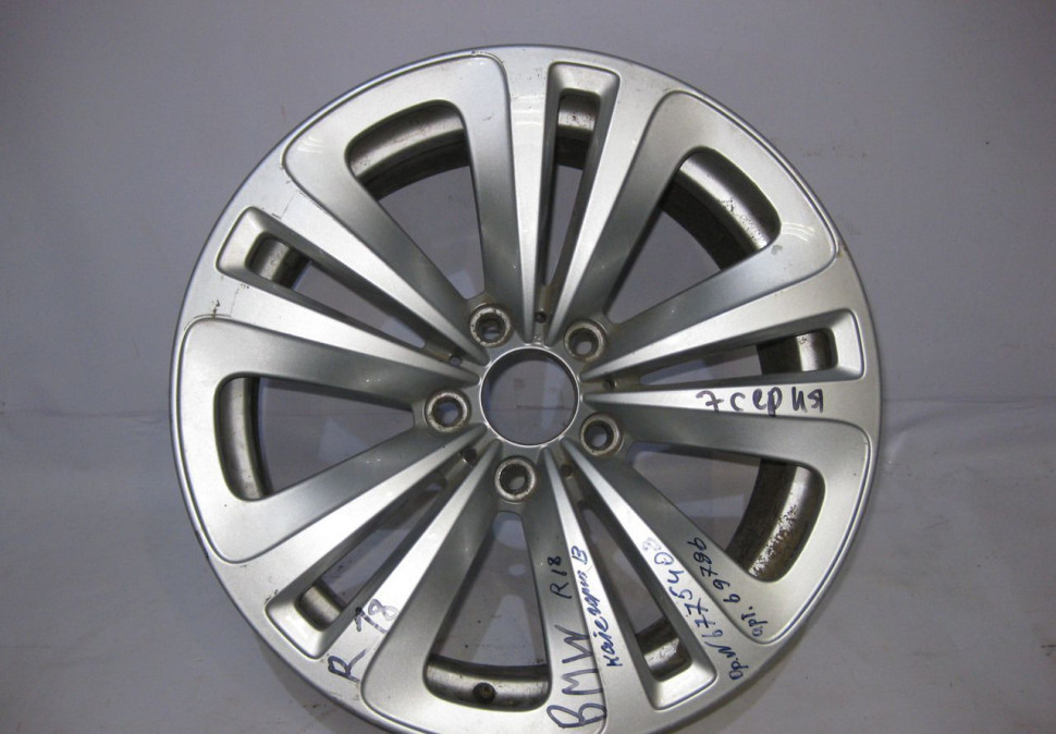 Диск литой BMW7 F01/F02 R18 oem 6775403 (скл-3)