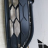 Решетка переднего бампера Volkswagen Tiguan 2 дорест 17-20 oem 5NA853677A