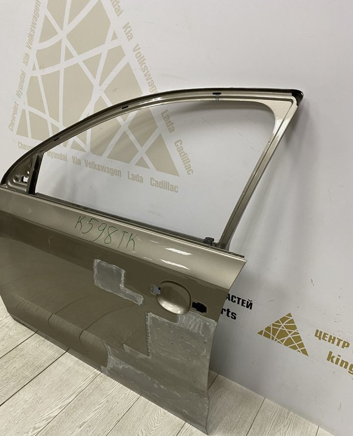 Дверь передняя левая Skoda Rapid OEM 5JA831051D