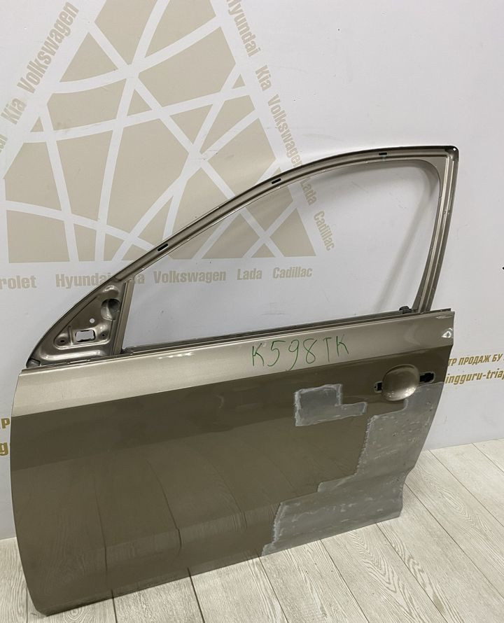 Дверь передняя левая Skoda Rapid OEM 5JA831051D