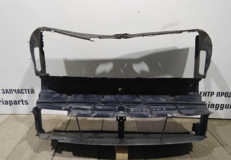 Воздуховод радиатора бу BMW 7 F01 OEM 51747183854